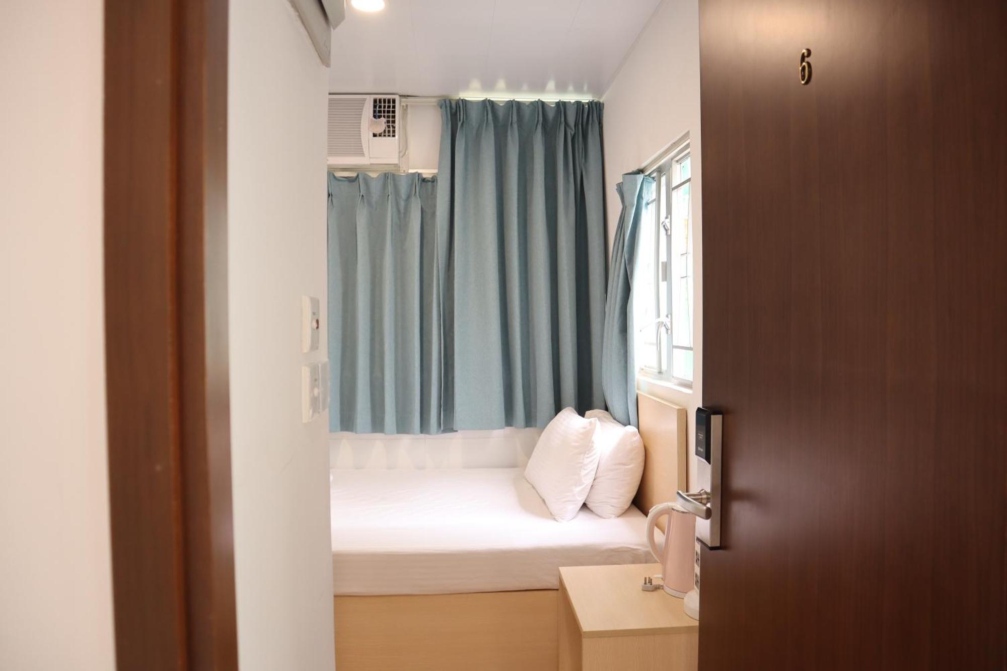 Hoi To Hostel Hong Kong Bagian luar foto