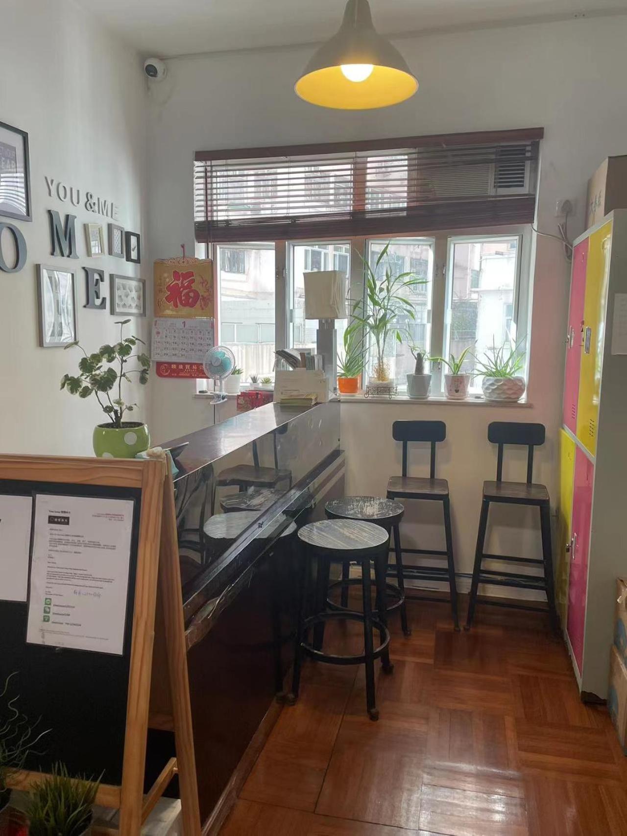 Hoi To Hostel Hong Kong Bagian luar foto