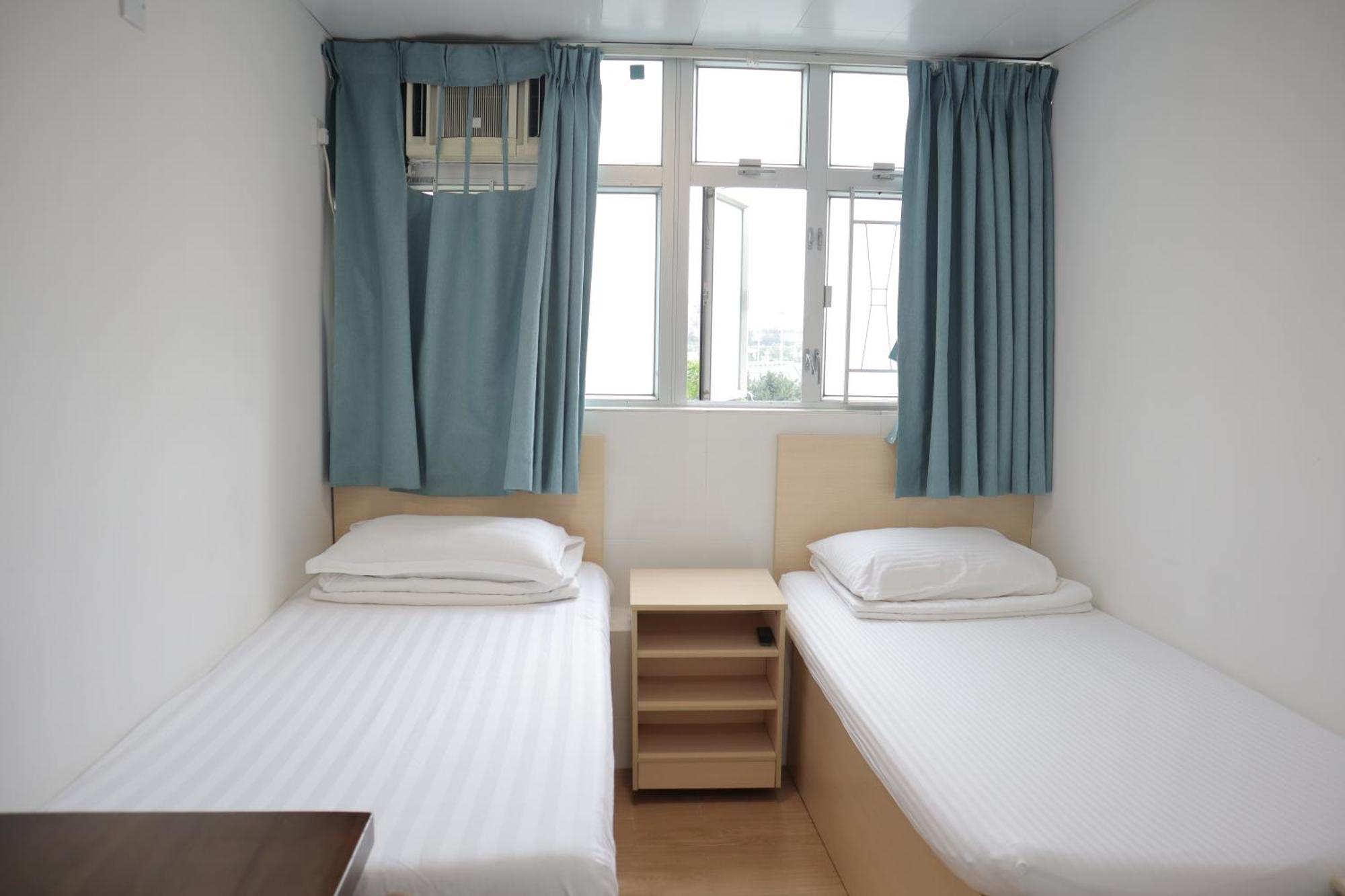 Hoi To Hostel Hong Kong Bagian luar foto
